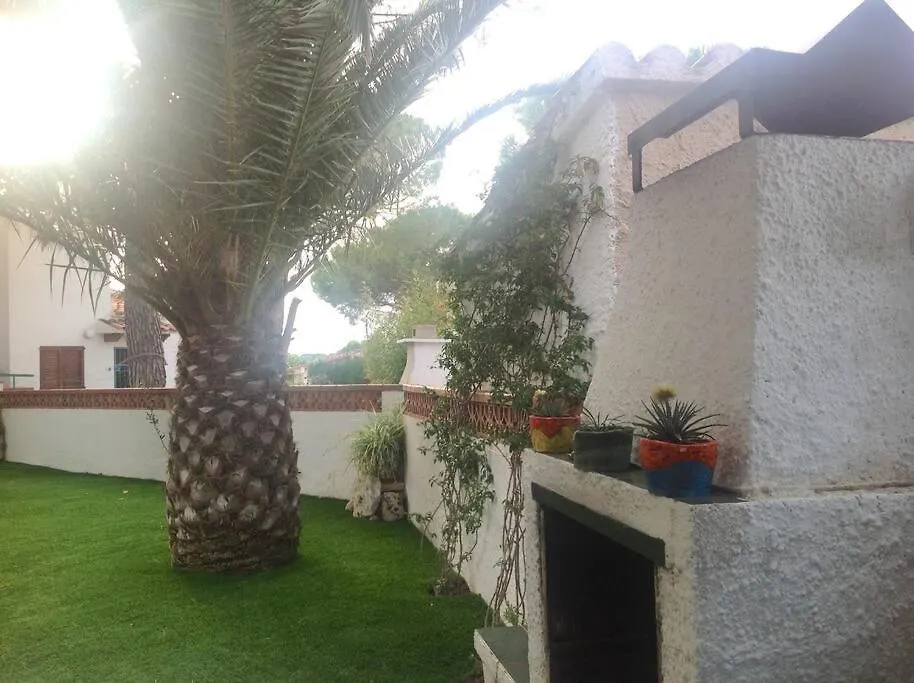 Holiday home Casa A L'Escala Amb Jardi I Piscina Privada. Villa